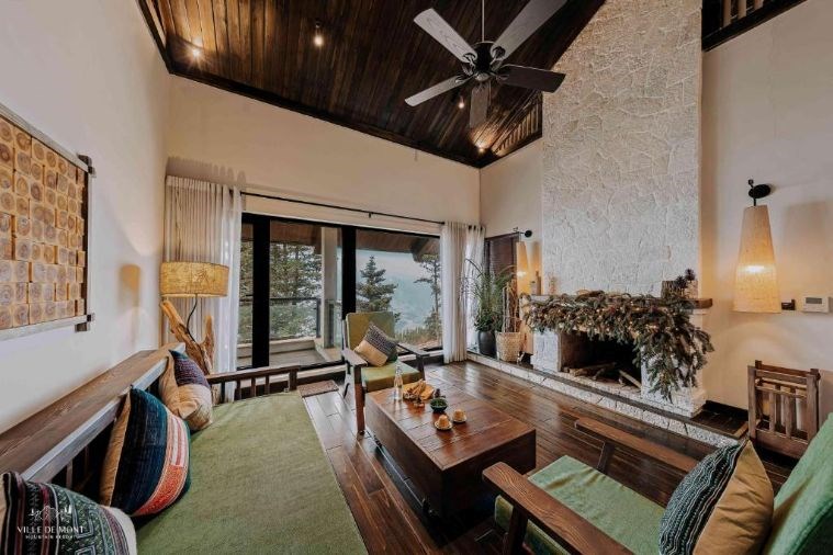 Executive Villa On The Rock Three Bedroom